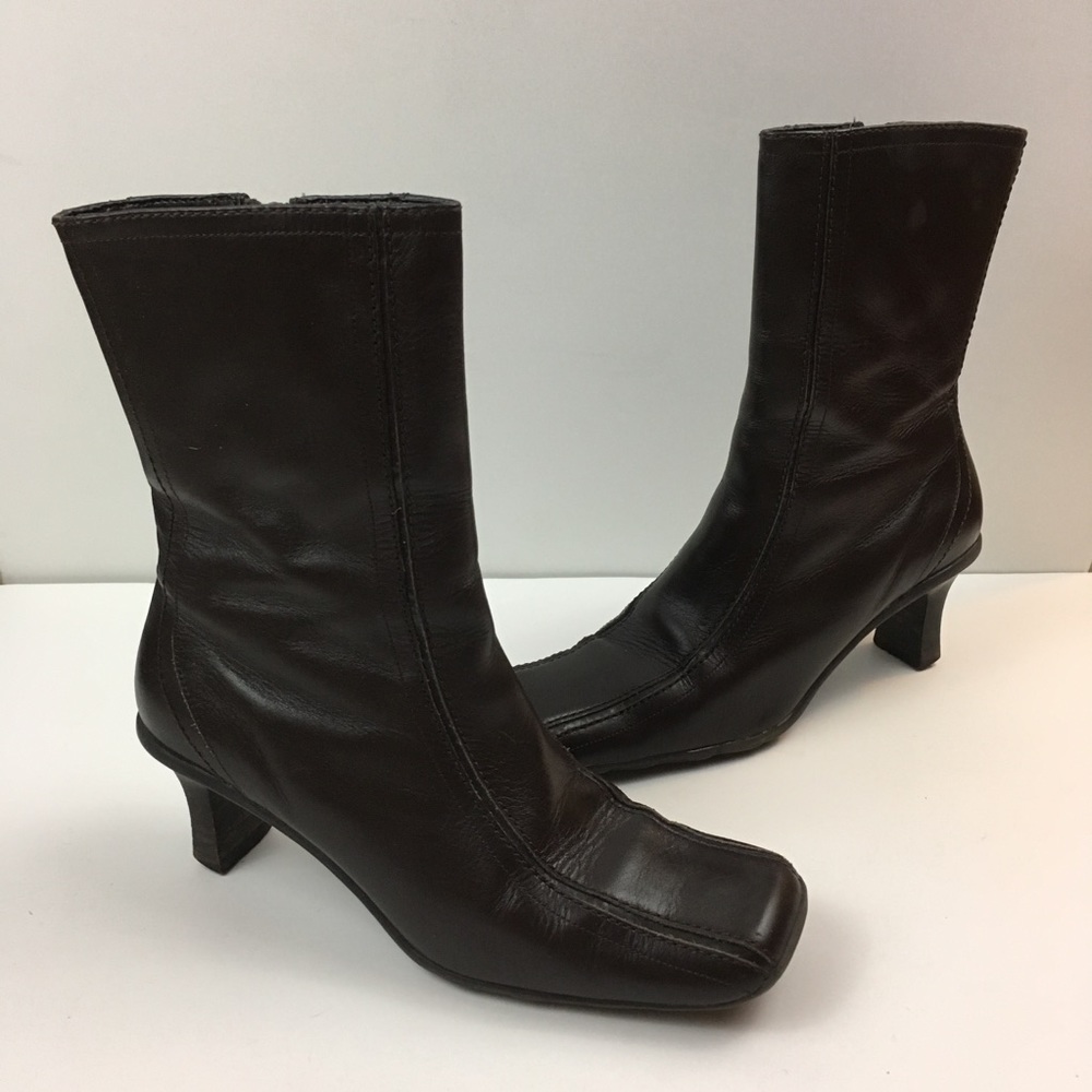 Kenneth Cole Reaction Brown Leather Boots Tip Over - Picture 2 of 7